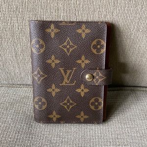 Louis Vuitton agenda pm